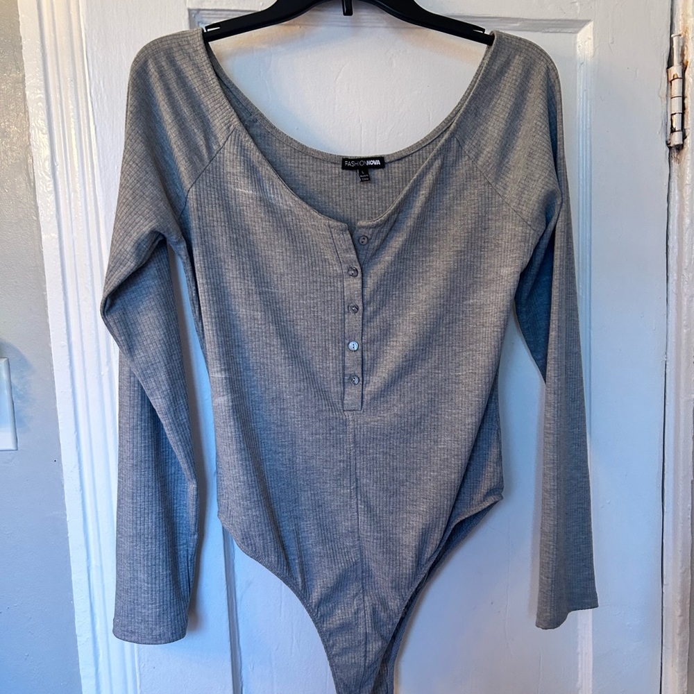 Fashion Nova Gray Buttoned Bodysuit